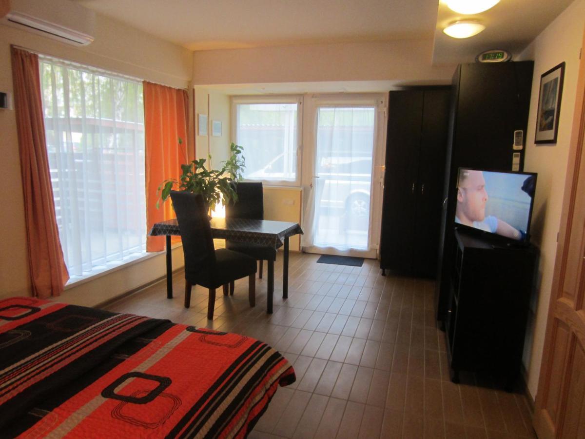 Elso Fecske Apartmanok Siofok Bagian luar foto