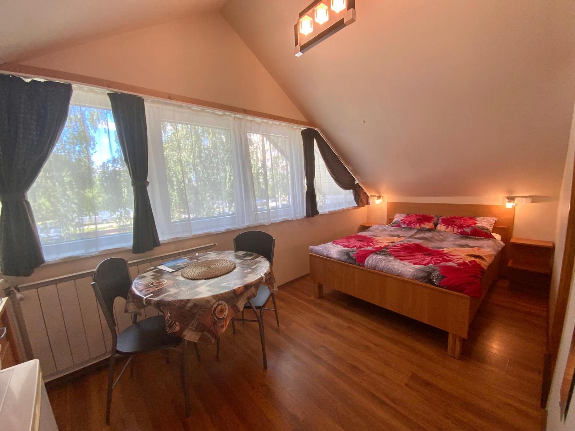 Elso Fecske Apartmanok Siofok Bagian luar foto