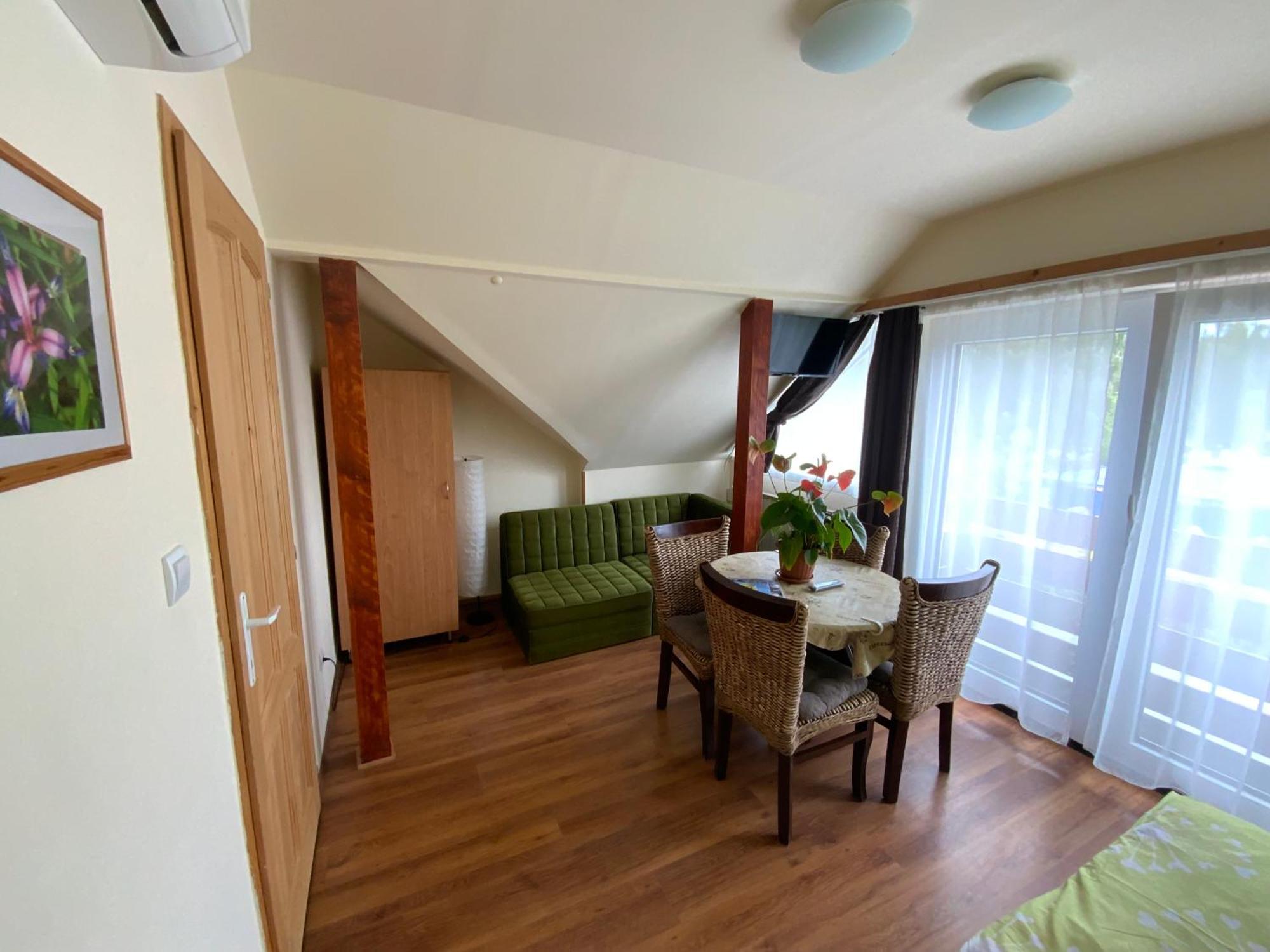 Elso Fecske Apartmanok Siofok Bagian luar foto