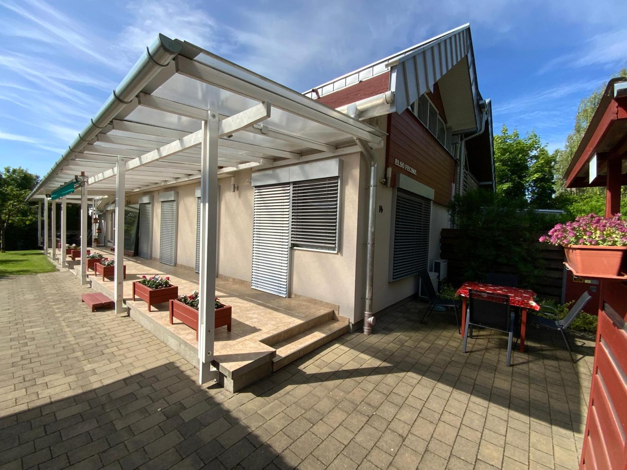 Elso Fecske Apartmanok Siofok Bagian luar foto